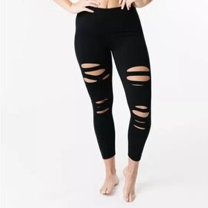 Zyia Black Slash Luxe Hi-rise 7/8 24” Leggings